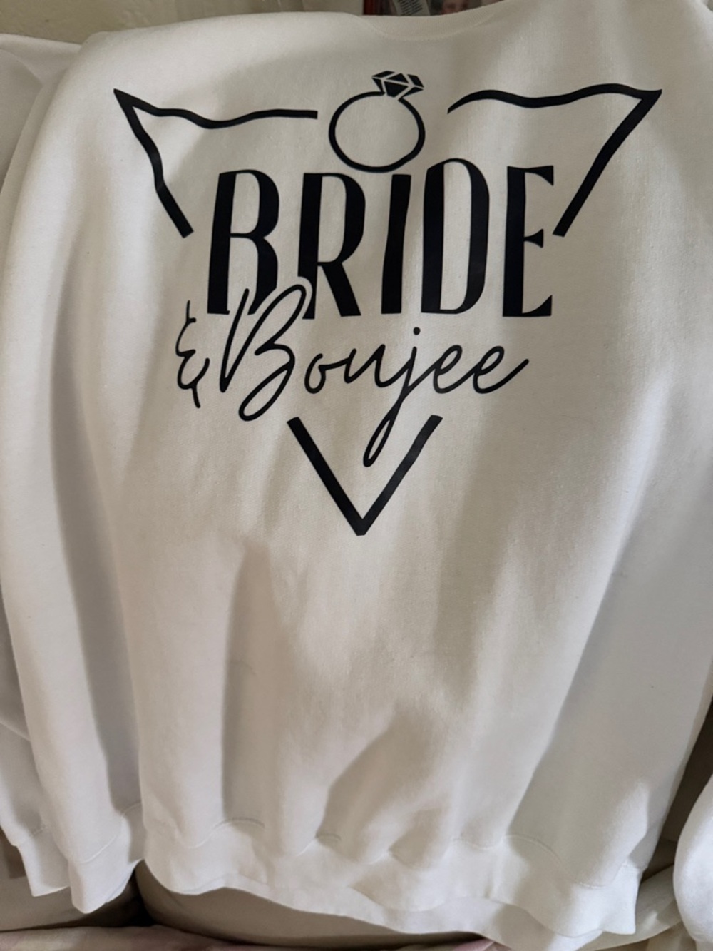 Gildan White Crewneck Sweatshirt